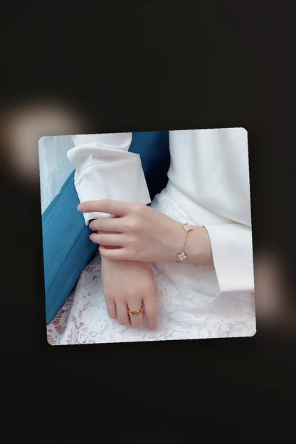 NB - LOV Jewelry - 692