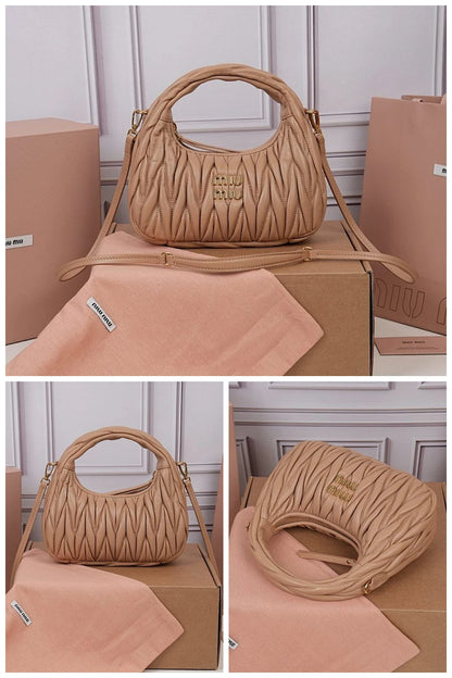 NB - MMU Bag - 656
