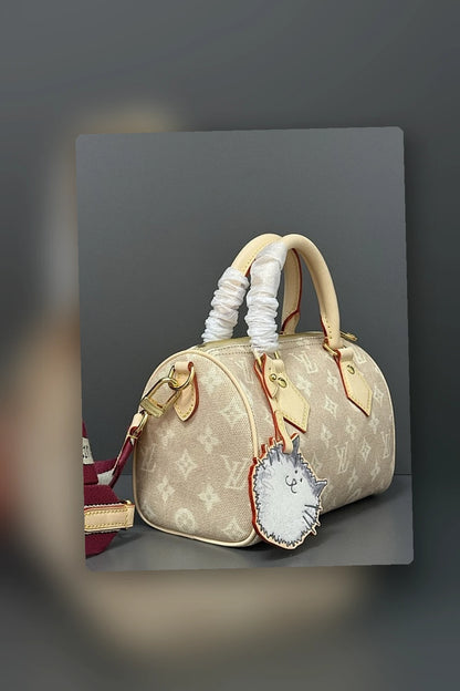 NB - LOV Bag - 1760