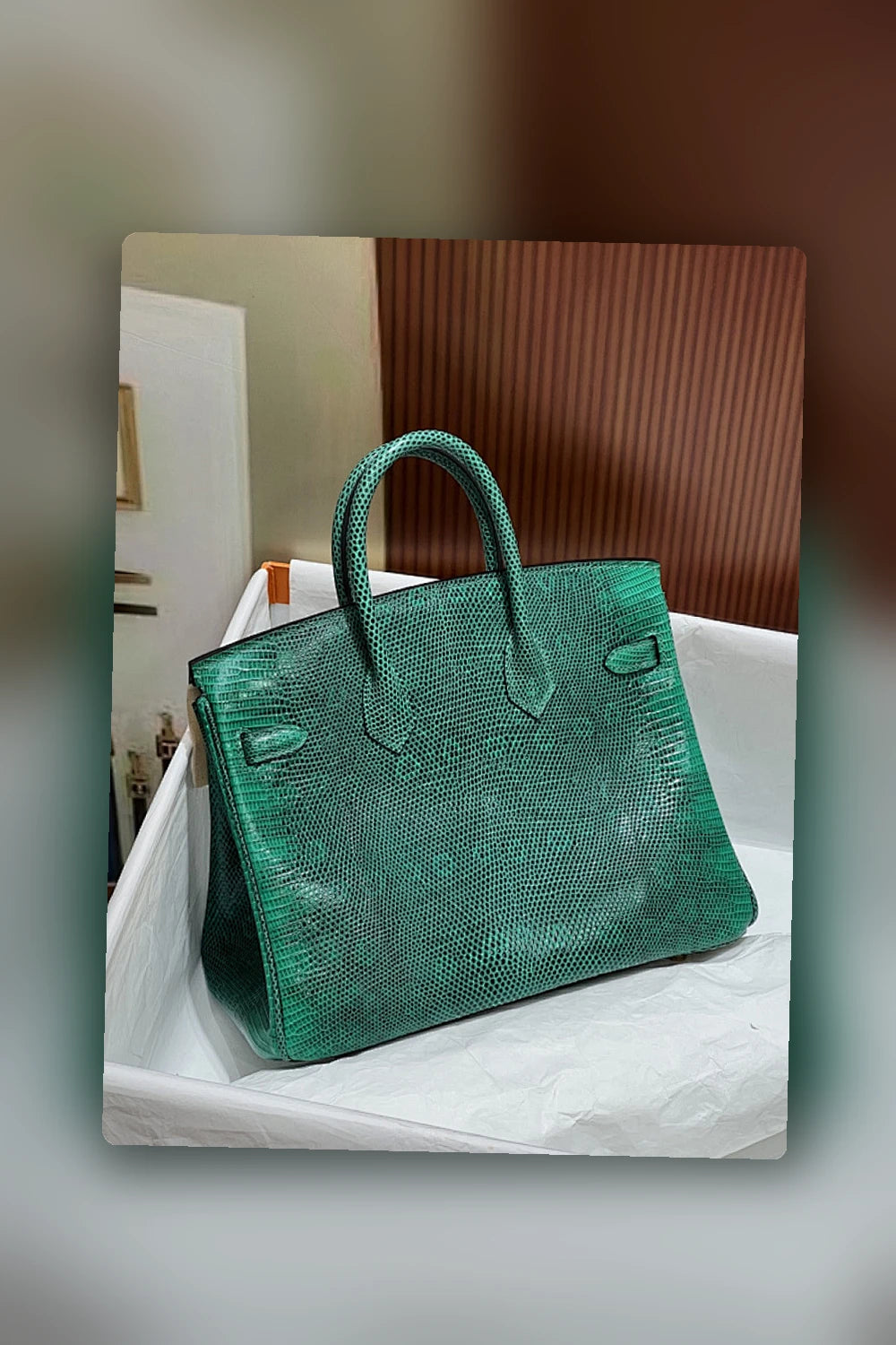 NB - HMS Bag - 934