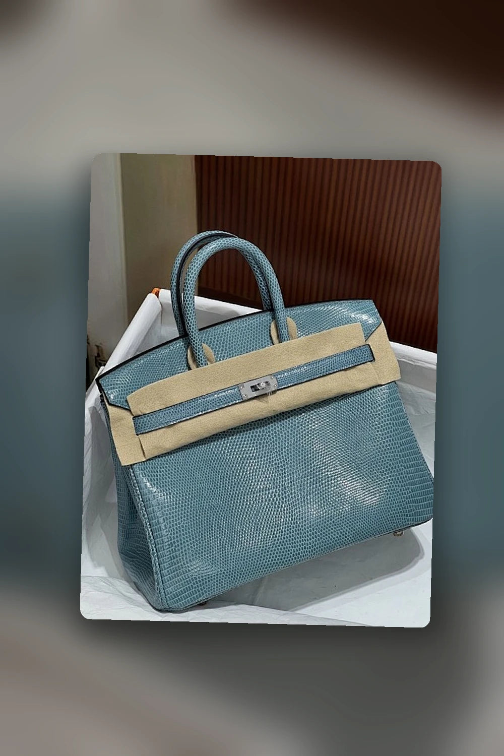 NB - HMS Bag - 923