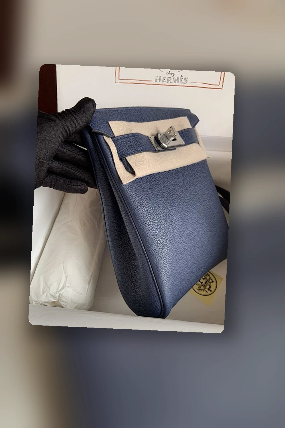 NB - HMS Bag - 1354