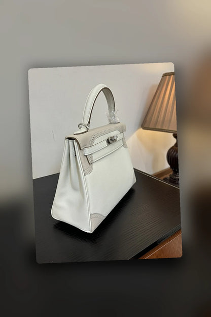 NB - HMS Bag - 1278