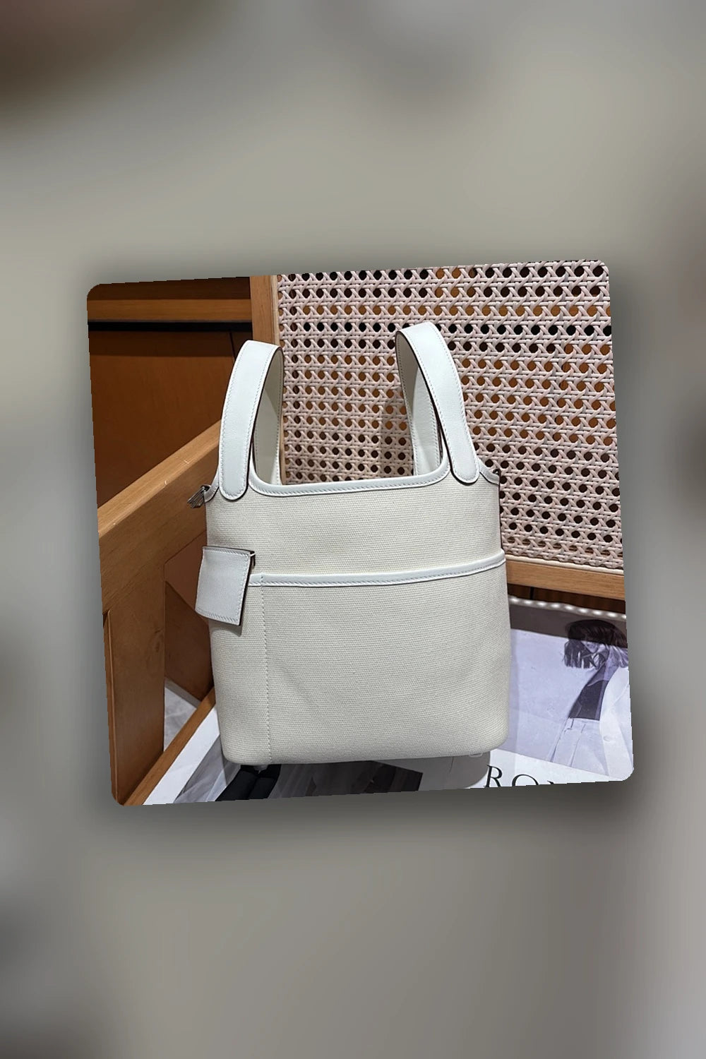 NB - HMS Bag - 113