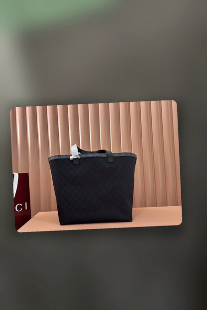 NB - GUKI Bag - 819