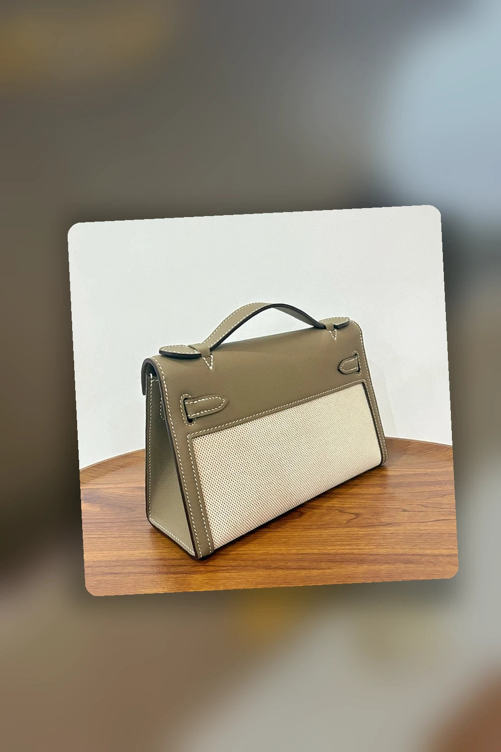 NB - HMS Bag - 1334