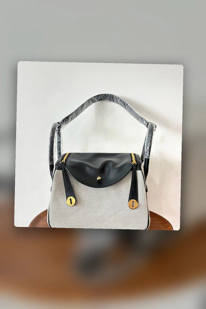 NB - HMS Bag - 1593