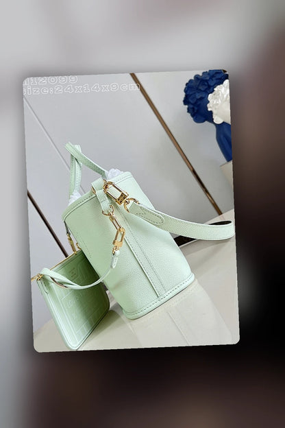 NB - LOV Bag - 062