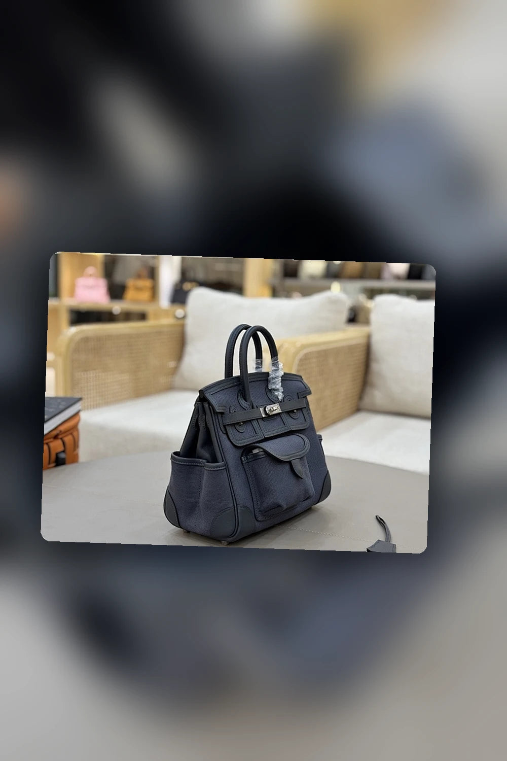 NB - HMS Bag - 1388