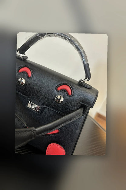 NB - HMS Bag - 107