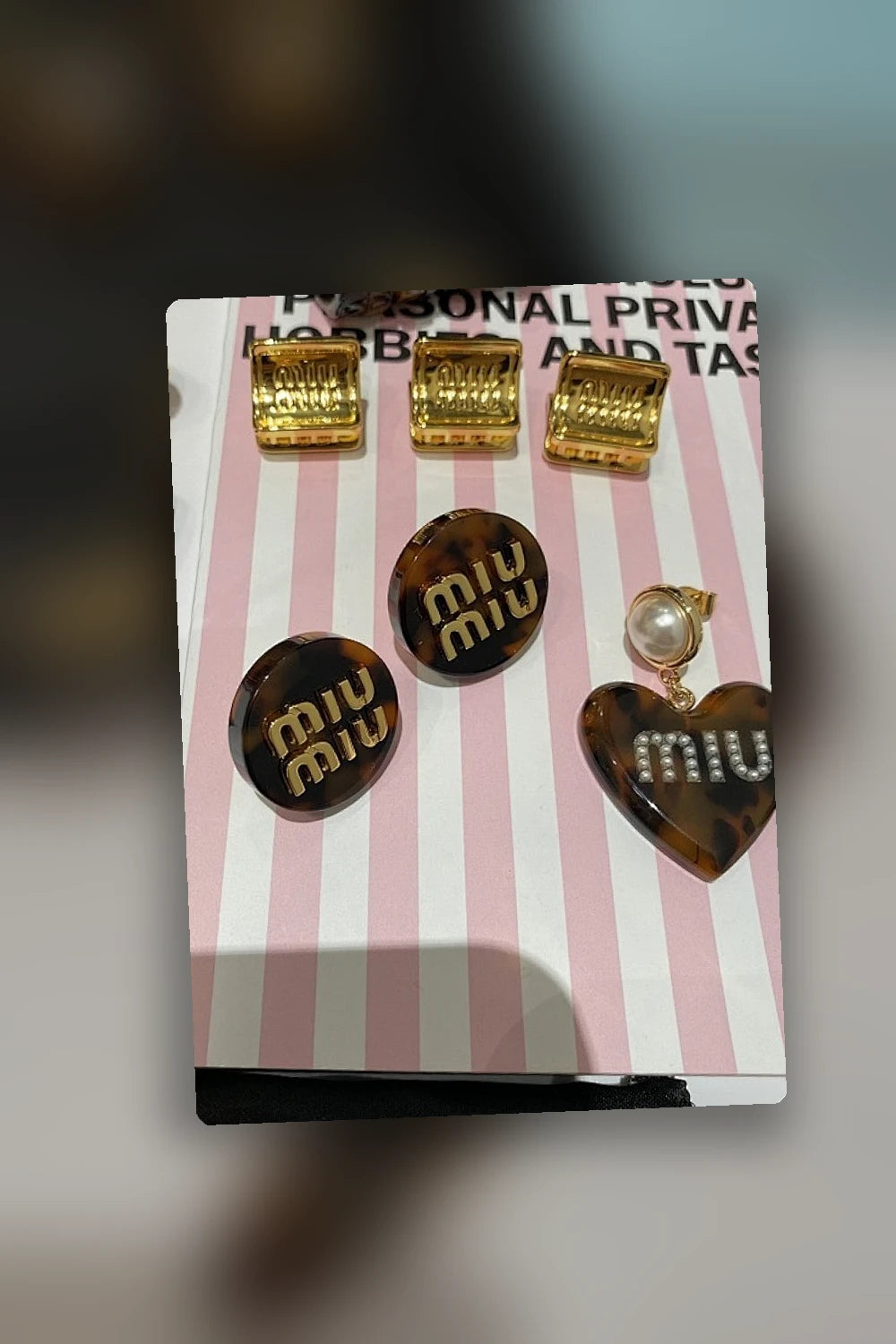 NB - MMU Jewelry - 370