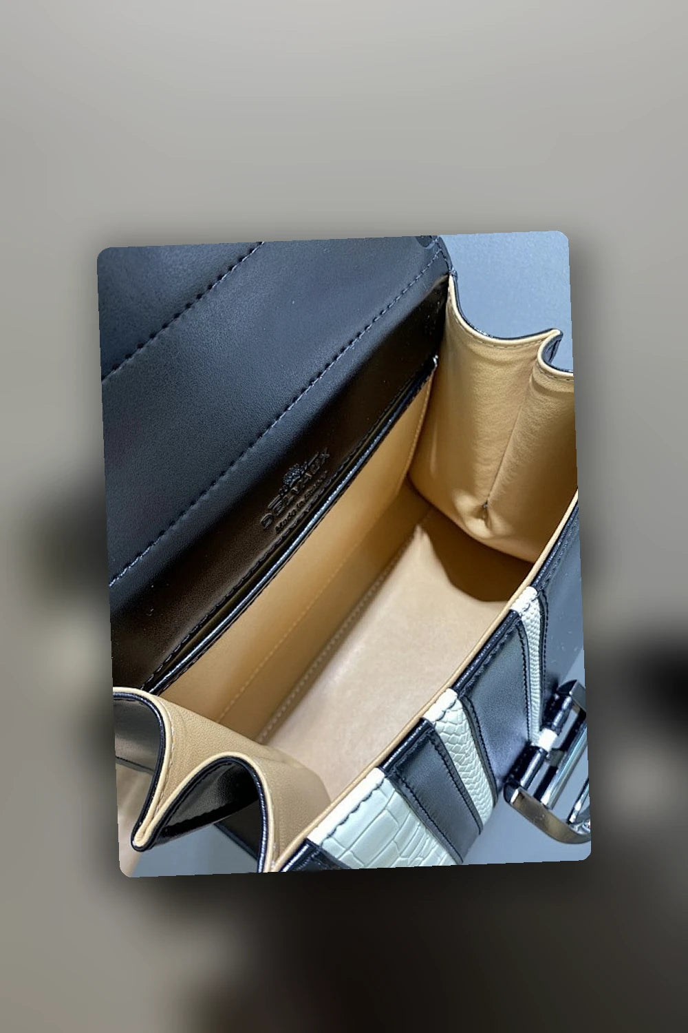 NB - DLVX Bag - 262