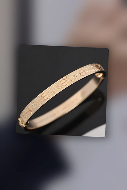 NB - CRA Jewelry - 063