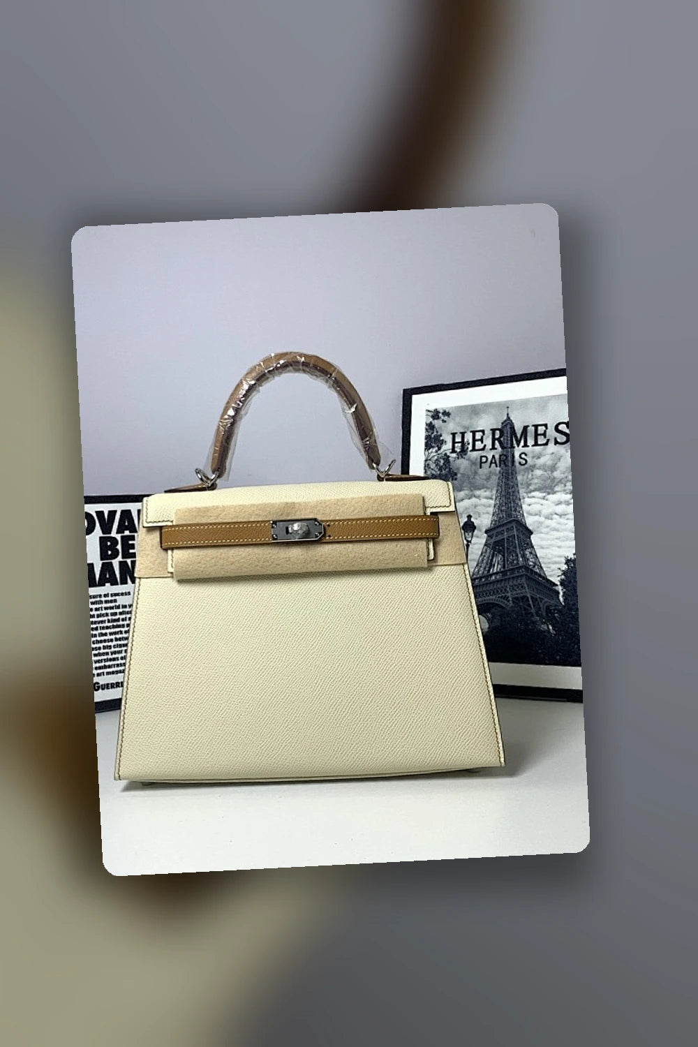 NB - HMS Bag - 1253