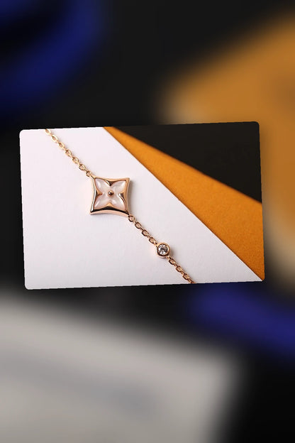 NB - LOV Jewelry - 680