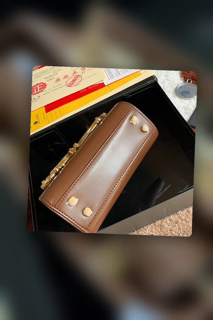 NB - DAG Bag - 808