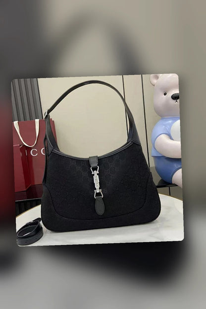 NB - GUKI Bag - 086