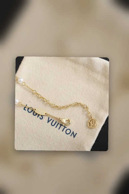 NB - LOV Jewelry - 784