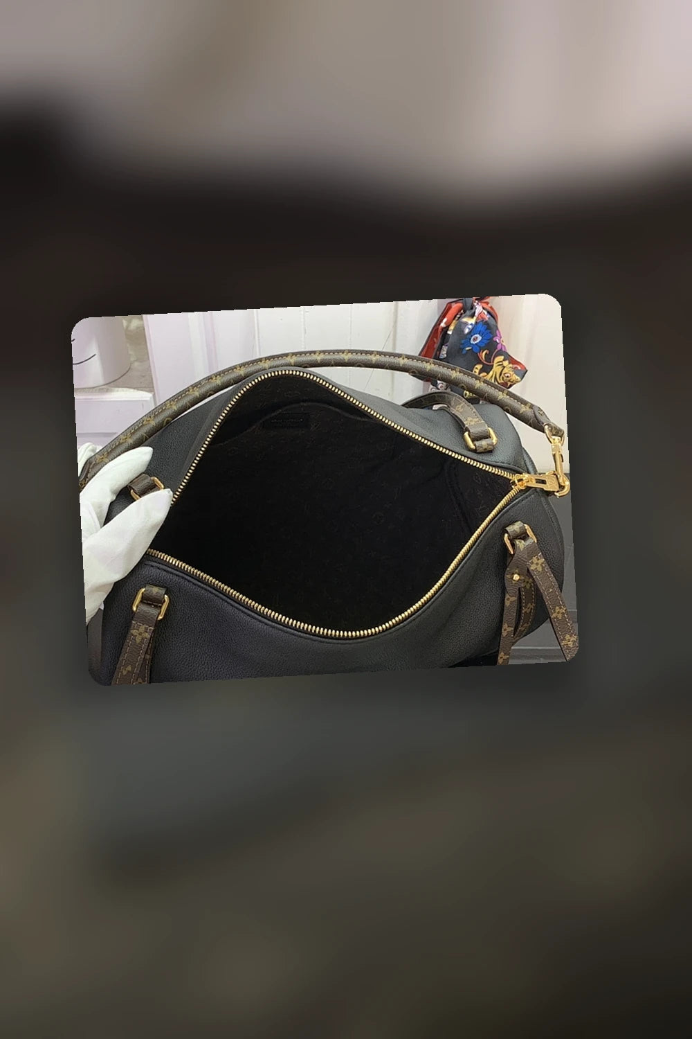 NB - LOV Bag - 1860