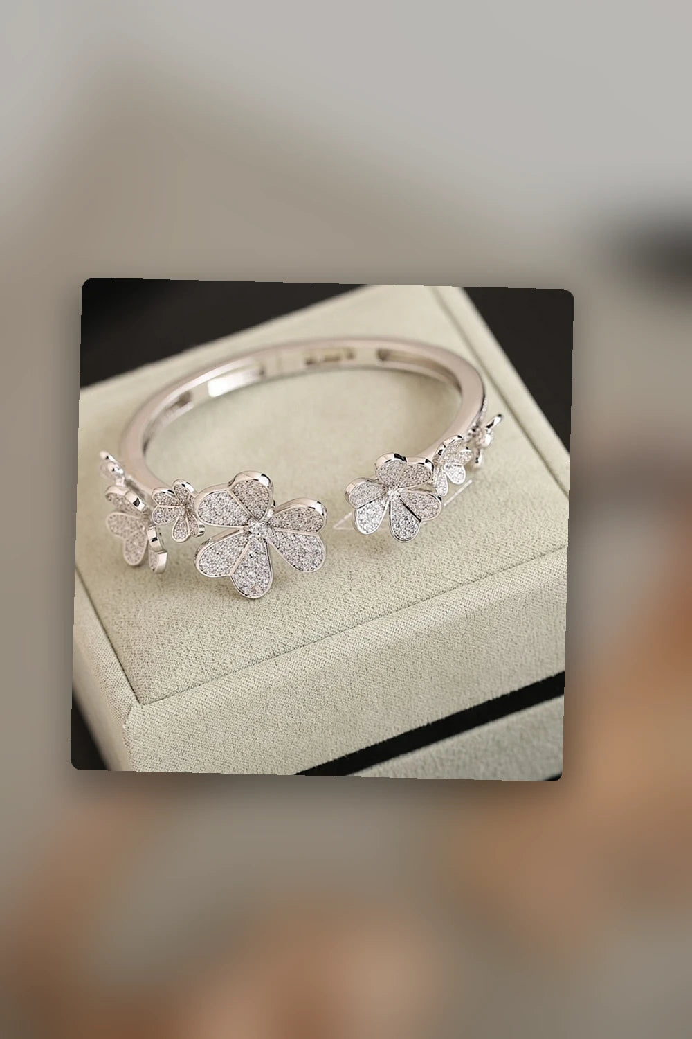 NB - VACA Jewelry - 244