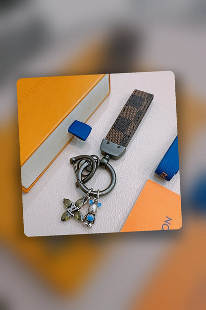 NB - LOV Jewelry - 332