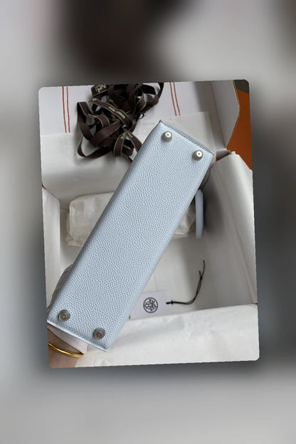 NB - HMS Bag - 1182