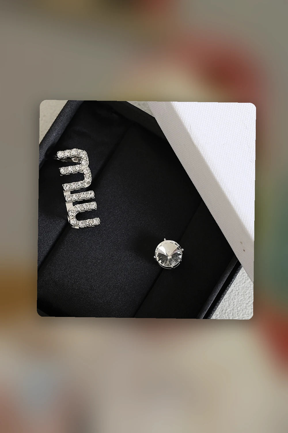 NB - MMU Jewelry - 314