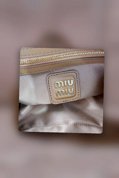 NB - MMU Bag - 230
