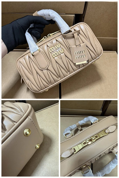 NB - MMU Bag - 410