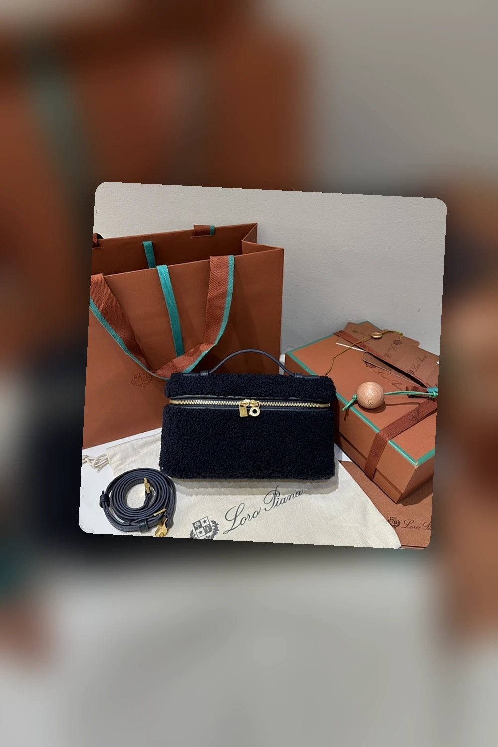 NB - DLVX Bag - 032