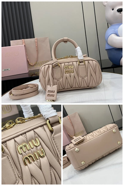 NB - MMU Bag - 988