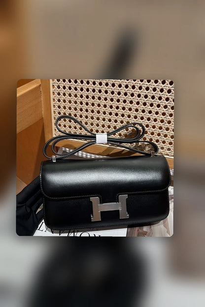 NB - HMS Bag - 1556