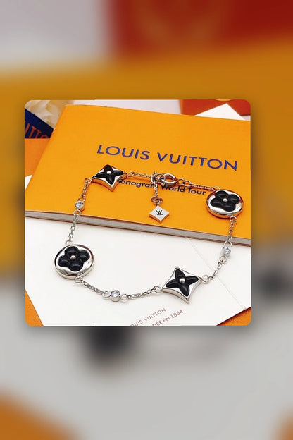 NB - LOV Jewelry - 339