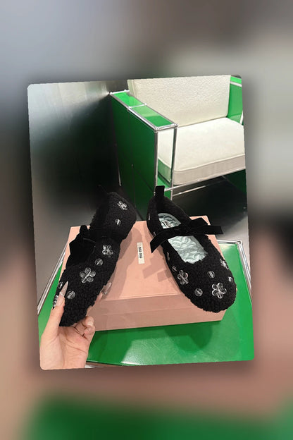 NB - MMU Women Shoes - 456