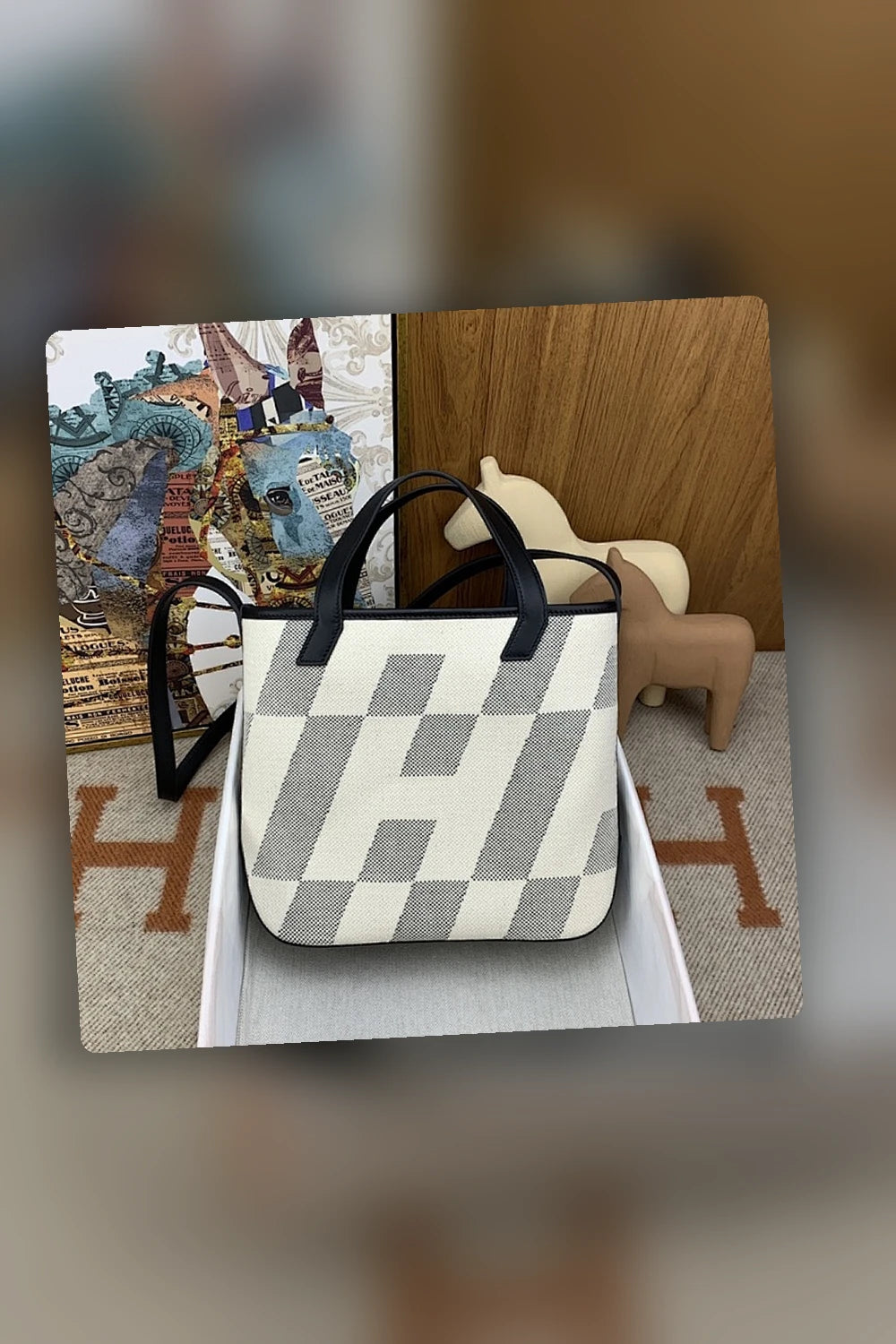 NB - HMS Bag - 419
