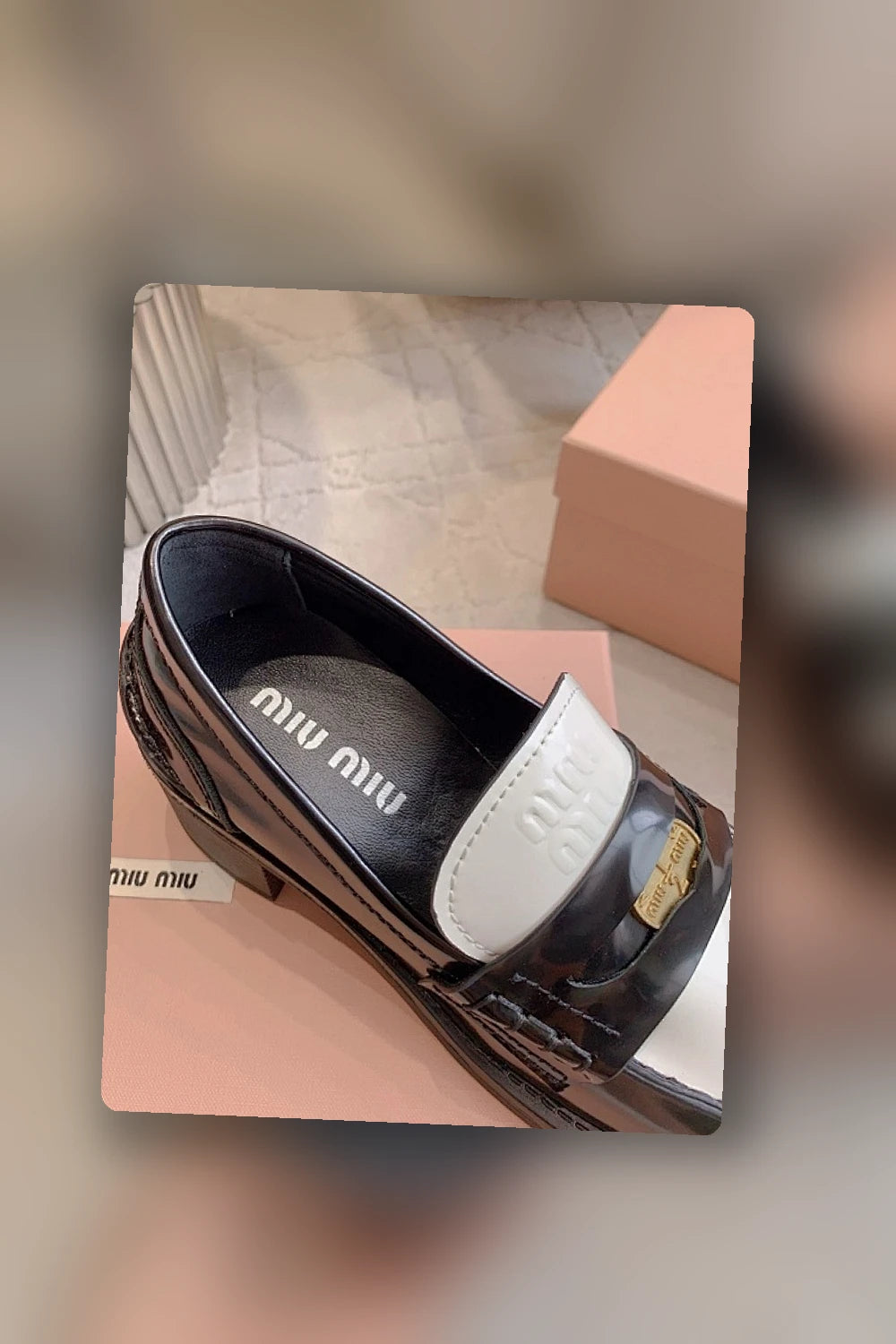 NB - MMU Women Shoes - 556
