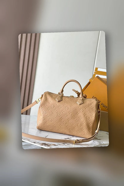 NB - LOV Bag - 1404