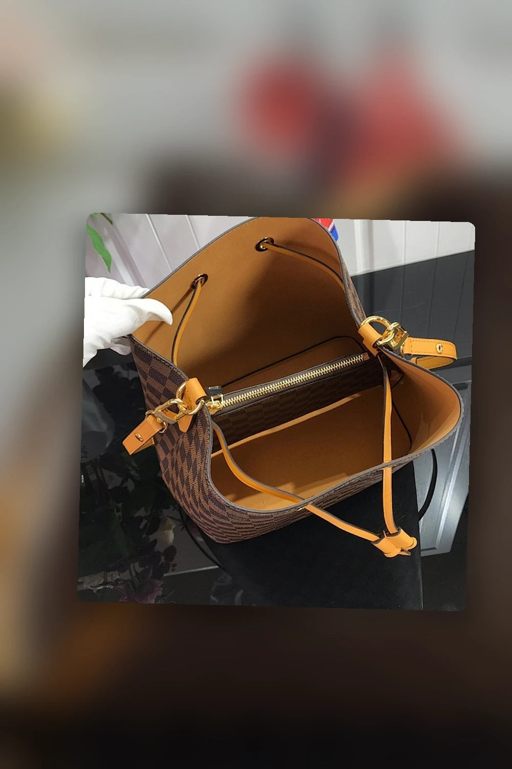 NB - LOV Bag - 1904
