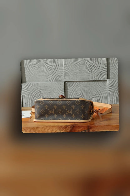 NB - LOV Bag - 1360