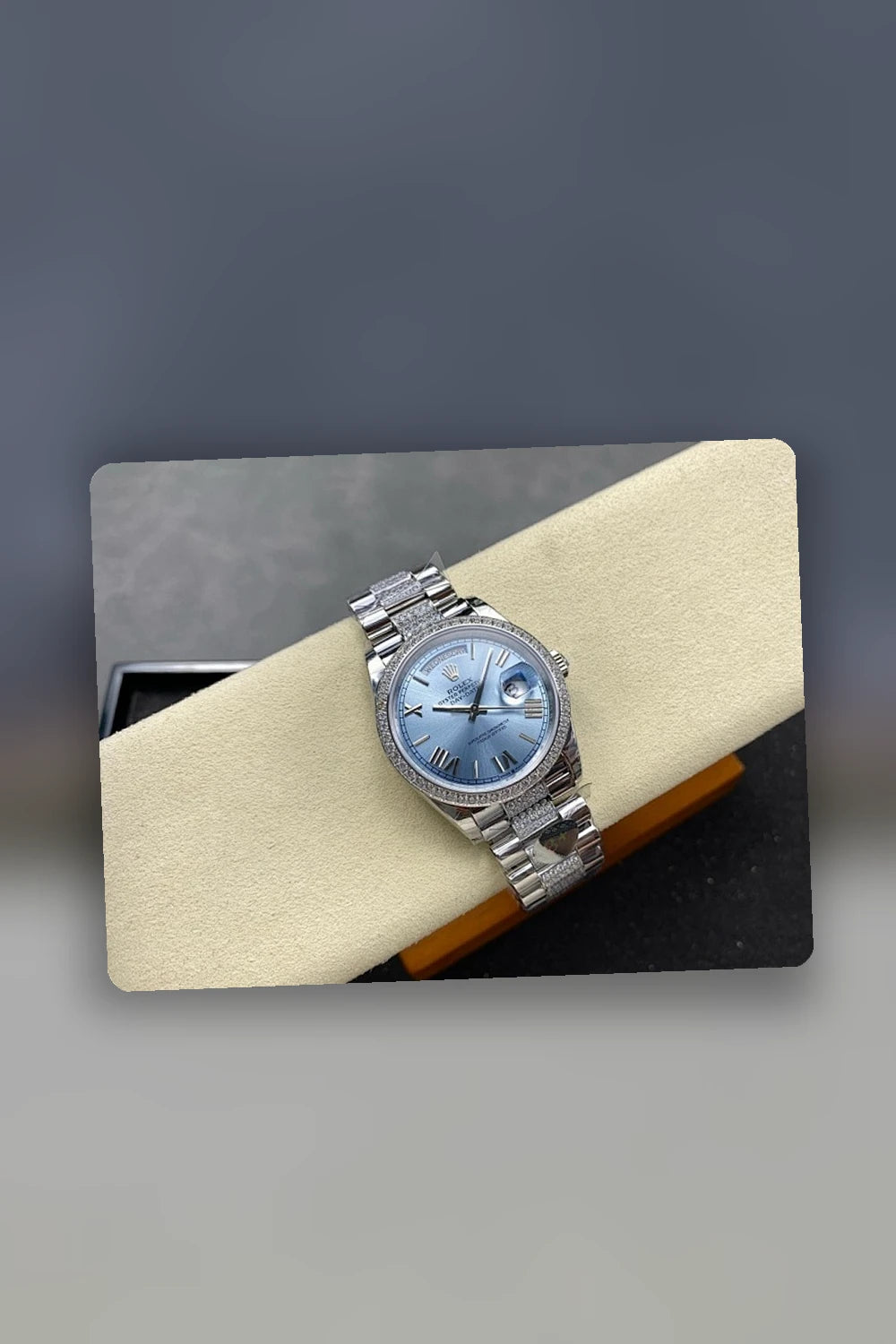 NB - Mix Watch - 064
