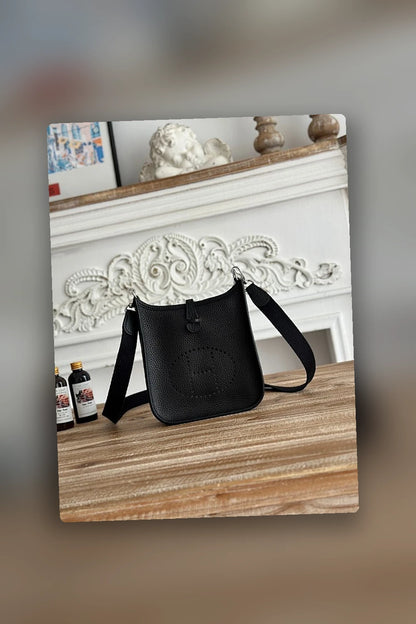 NB - HMS Bag - 988