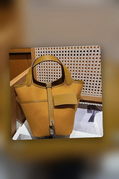 NB - HMS Bag - 1686
