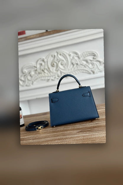 NB - HMS Bag - 818
