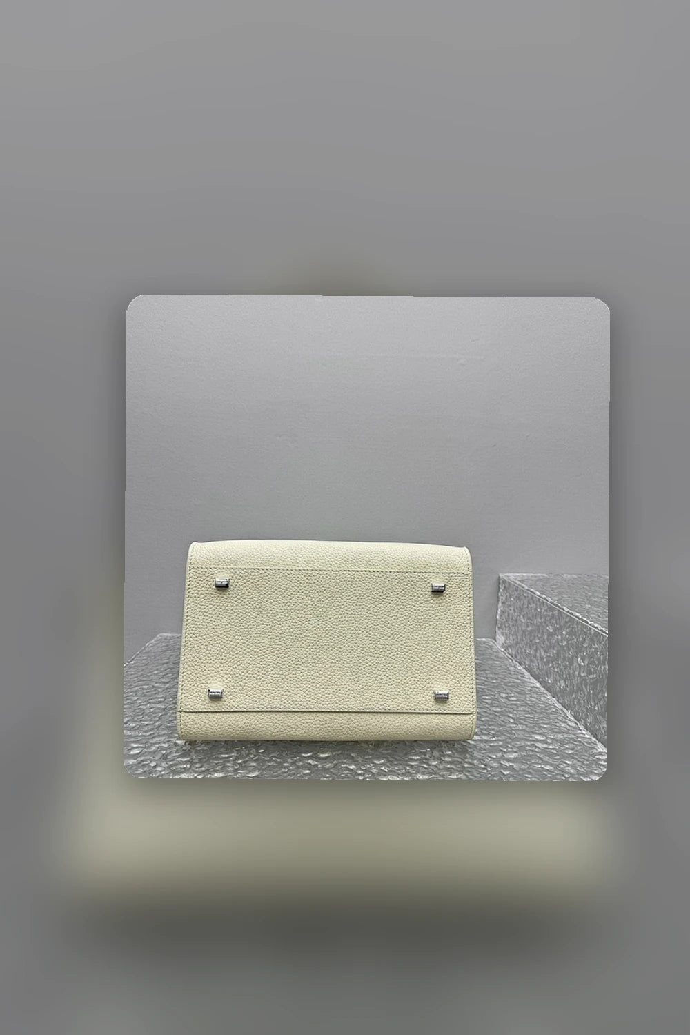 NB - THR Bag - 620
