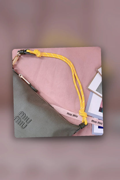 NB - MMU Bag - 276