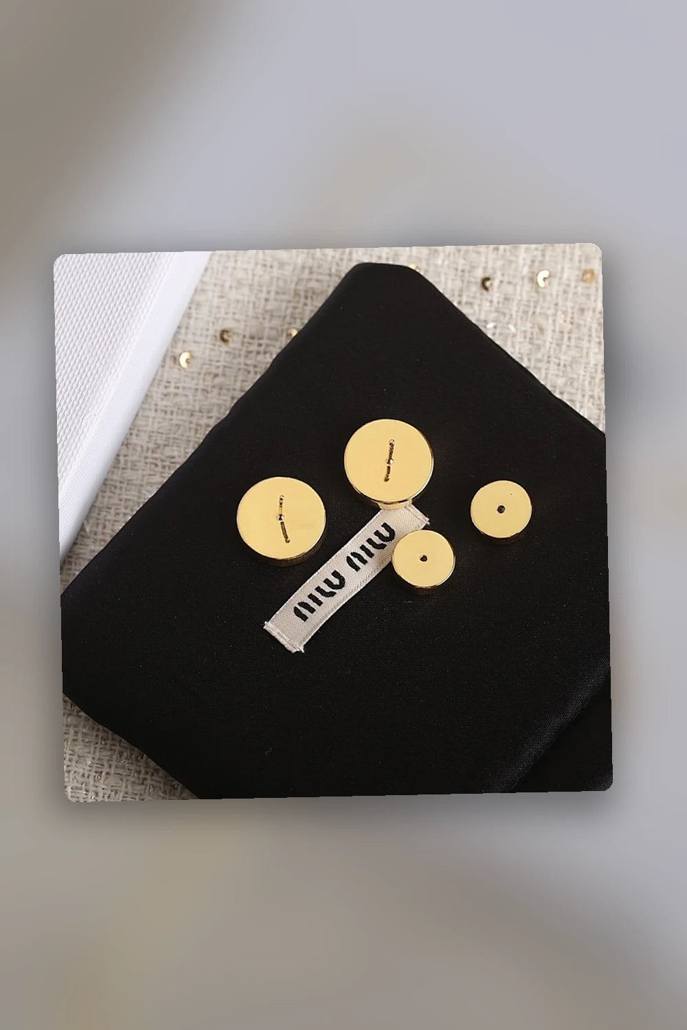 NB - MMU Jewelry - 301