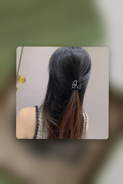 NB - GUKI Jewelry - 300