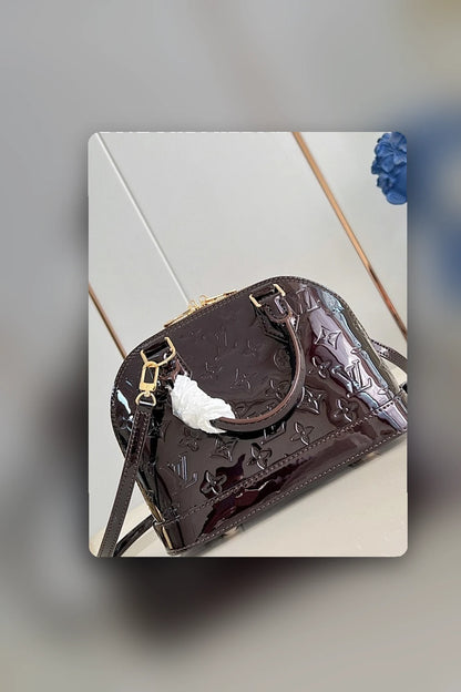 NB - LOV Bag - 132