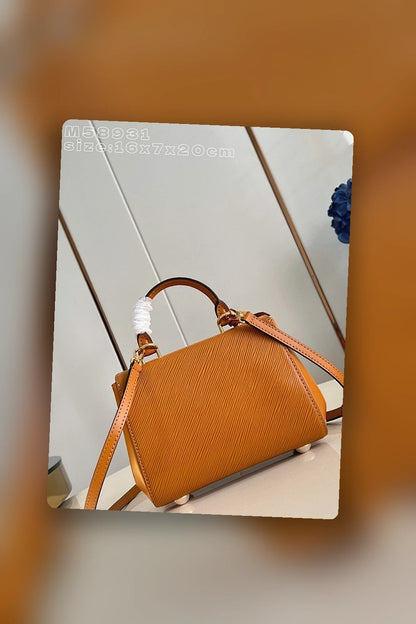 NB - LOV Bag - 800